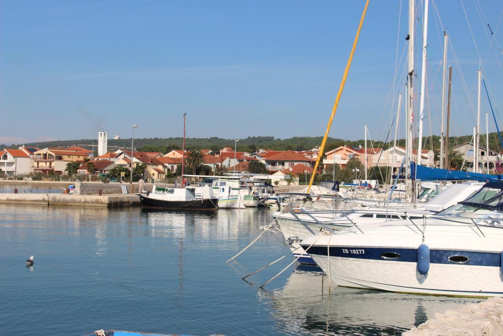 The White House Croatia Apartment Bibinje Ruang foto